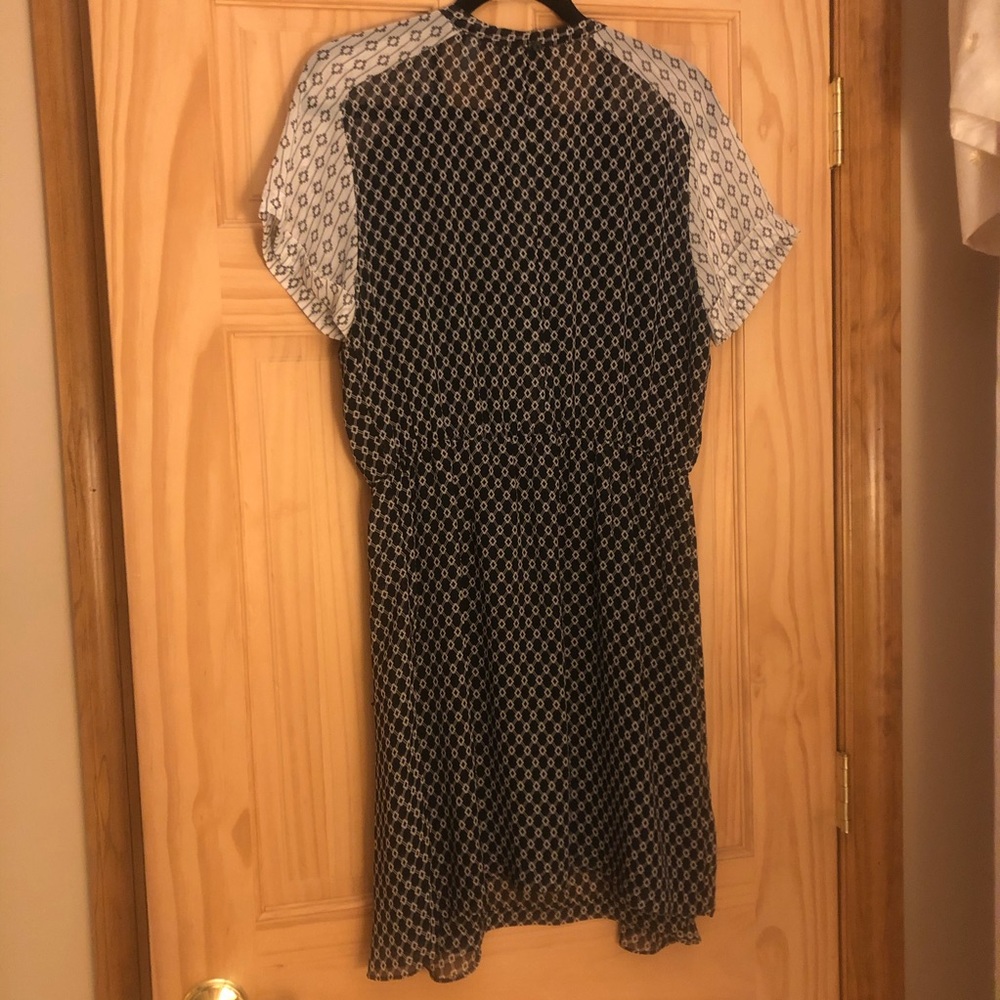 Impulse Dress - Picture 3 of 3